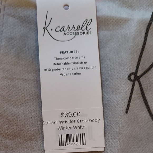 Cream Vegan Leather Purse - Picture 11 of 13